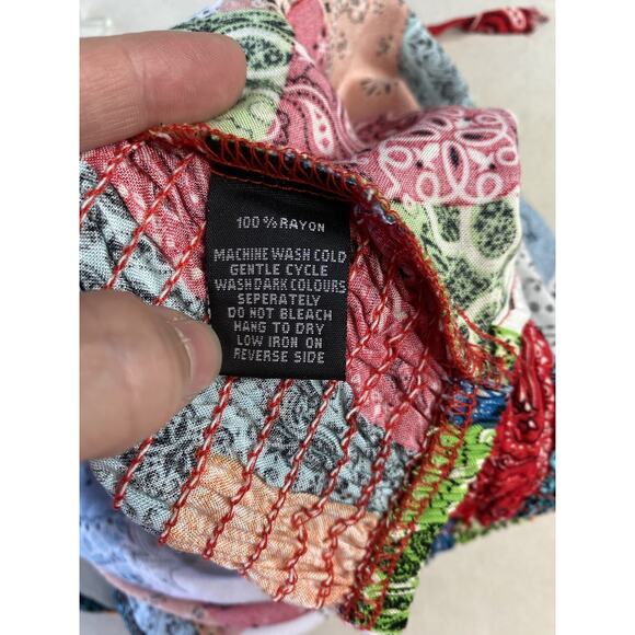 Iky & Me Halter Top NEW Medium Bandana Patchwork Festival Lightweight Smocked - Picture 4 of 7